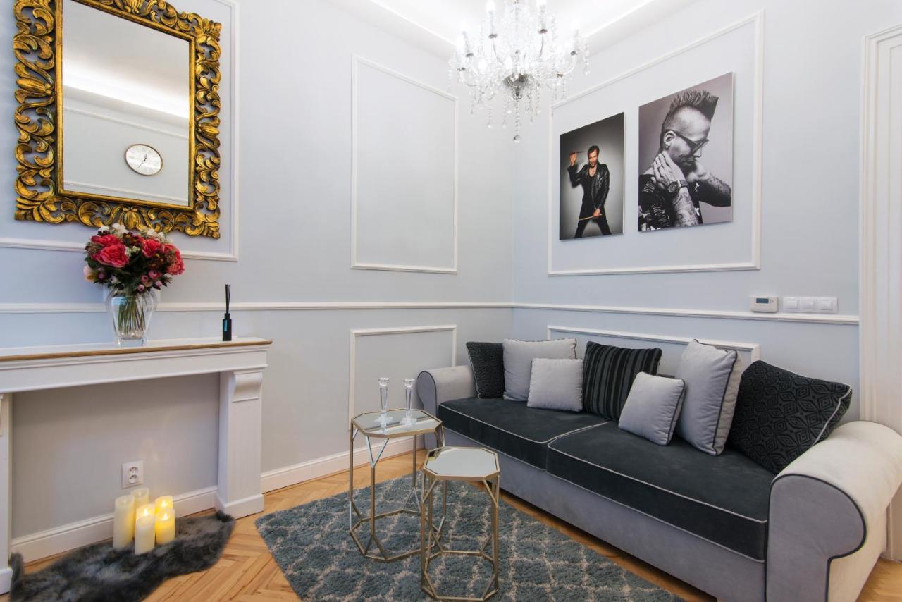 Vogue Apartment Near By Wenceslas Square Prague Luaran gambar