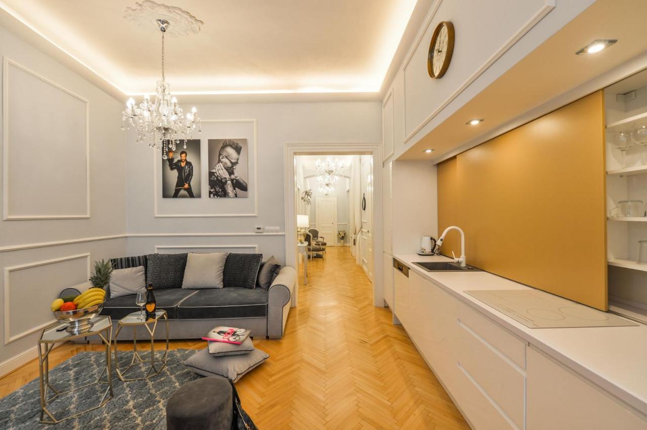 Vogue Apartment Near By Wenceslas Square Prague Luaran gambar
